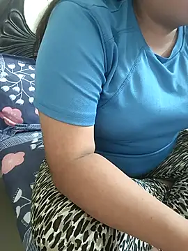 Snapshot of payal_261072_ chatting on September 2025 09:55:02 AM payal 261072 online show from September 2025 09:55:02 AM