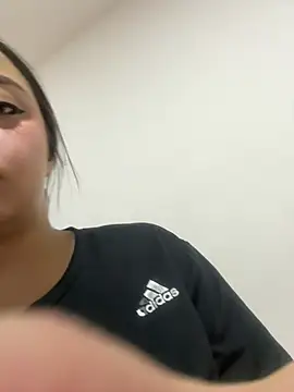 SarahCastro1  online show from July 2026 10:32:01 AM