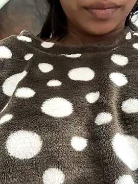 Snapshot of HeerStd chatting on November 2025 04:29:02 AM HeerStd online show from November 2025 04:29:02 AM