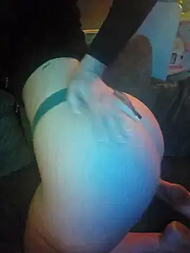 KissMeKylie online show from April 2026 02:55:01 AM