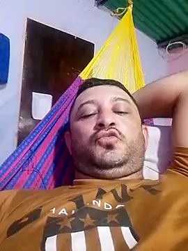 Snapshot of arnaldof50 chatting on September 2025 01:49:02 AM arnaldof50 online show from September 2025 01:49:02 AM