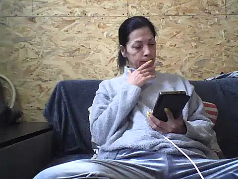 Snapshot of Milana38 chatting on October 2025 10:07:01 AM Milana38 online show from October 2025 10:07:01 AM