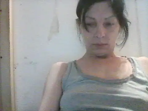 Milana38 online show from April 2026 06:45:01 PM