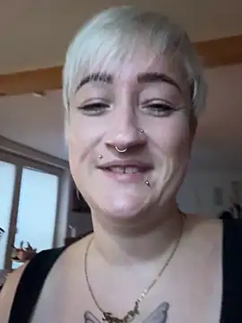 Rozendefotz online show from November 2025 06:57:01 AM