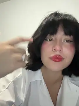 aliciia 23 online show from October 2025 03:25:03 AM