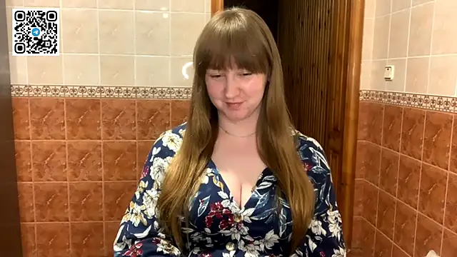 MaroonMoon  online show from September 2025 07:24:02 PM