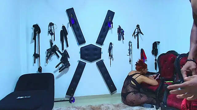 Adonis artemis online show from October 2025 07:58:01 PM