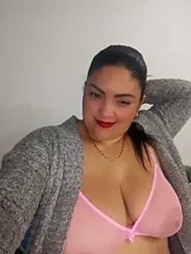 tiffany Johnson1 online show from November 2025 01:38:01 AM