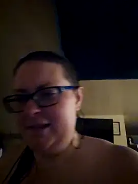 Yamiko42 online show from April 2026 01:17:02 PM