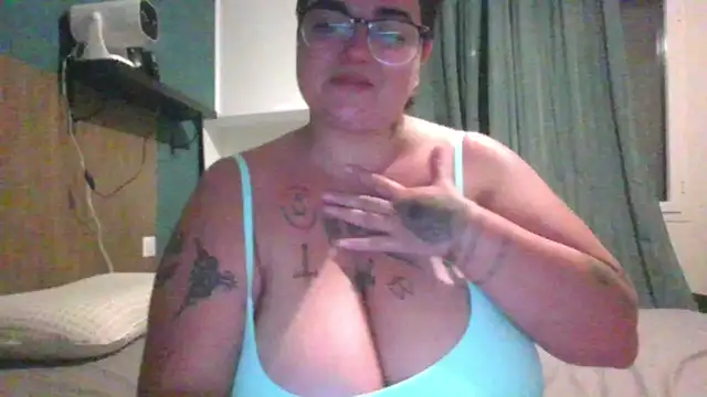 PirateXL online show from June 2026 11:08:01 PM