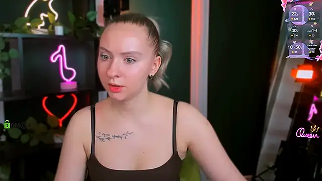 mila glow1 online show from April 2026 06:38:01 PM