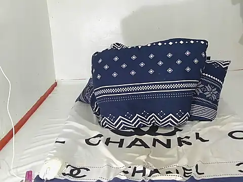 Snapshot of angelcum000 chatting on November 2025 11:58:01 AM angelcum000 online show from November 2025 11:58:01 AM