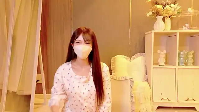 Snapshot of RIRI-style chatting on October 2025 07:42:02 AM RIRI-style online show from October 2025 07:42:02 AM