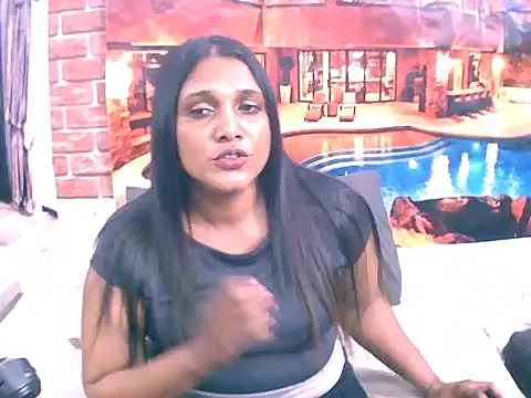 Snapshot of IndianSexyLady4u chatting on November 2025 03:19:01 AM IndianSexyLady4u online show from November 2025 03:19:01 AM