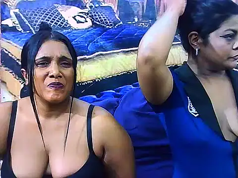 Snapshot of IndianSexyLady4u chatting on December 2025 09:54:02 PM IndianSexyLady4u online show from December 2025 09:54:02 PM