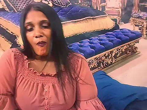 Snapshot of IndianSexyLady4u chatting on December 2025 08:46:01 PM IndianSexyLady4u online show from December 2025 08:46:01 PM