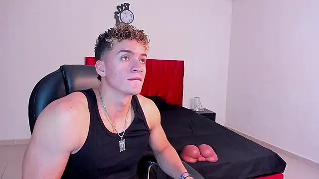 Snapshot of paull_george chatting on September 2025 01:21:01 PM paull george online show from September 2025 01:21:01 PM