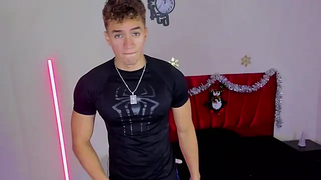 Snapshot of paull_george chatting on November 2025 03:55:01 PM paull george online show from November 2025 03:55:01 PM