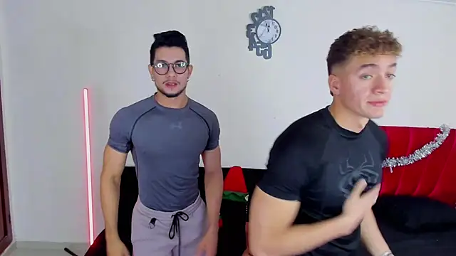 Snapshot of paull_george chatting on November 2025 03:52:02 PM paull george online show from November 2025 03:52:02 PM