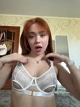 LunaMillie online show from May 2026 10:21:01 AM