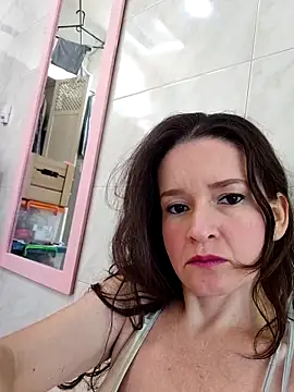 Snapshot of _anita_rojas chatting on November 2025 01:53:02 PM anita rojas online show from November 2025 01:53:02 PM