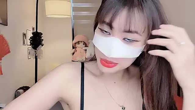 MaiLiiil online show from September 2025 03:18:02 AM