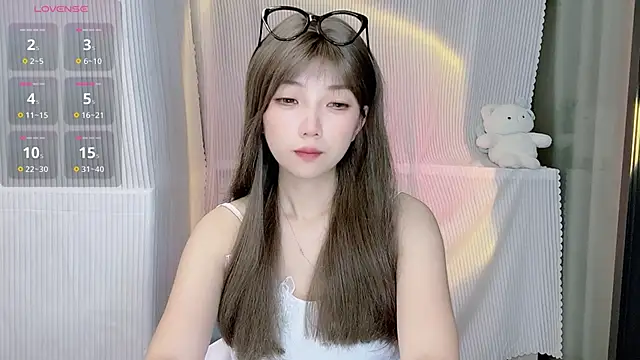 Janisa  PZ online show from October 2025 03:30:01 PM