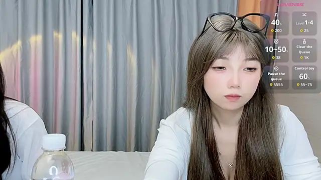 Janisa  PZ online show from October 2025 11:44:01 AM