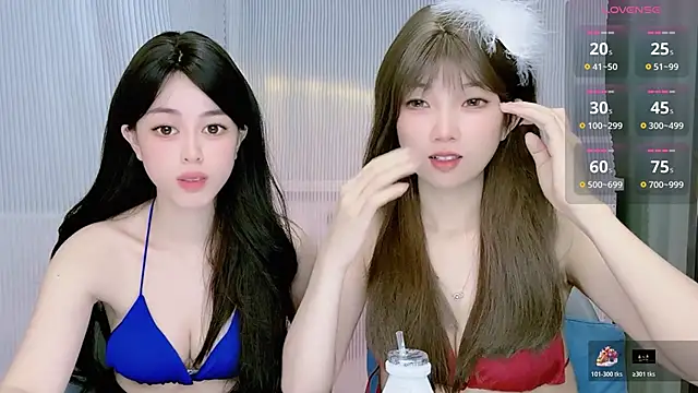 Janisa  PZ online show from October 2025 12:01:02 PM