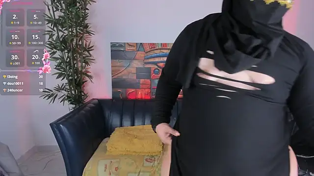 Snapshot of samanee_konn chatting on October 2025 07:15:01 PM samanee konn online show from October 2025 07:15:01 PM