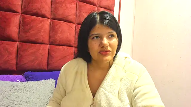 AANGELADIAZZ online show from October 2025 05:02:02 PM