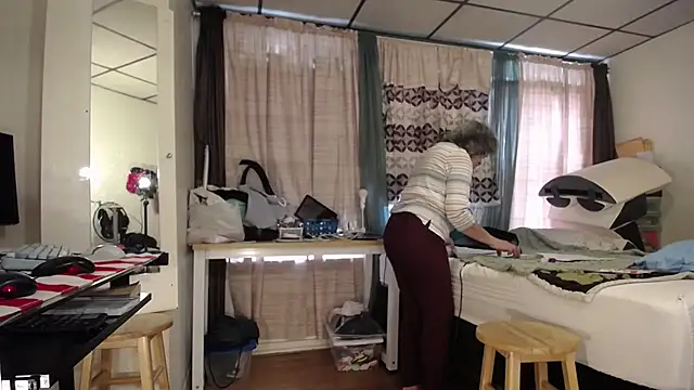 ANALTRAINING4U2 online show from February 2025 02:11:02 PM