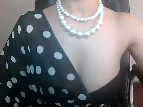 akankshapuri online show from October 2025 06:08:02 AM