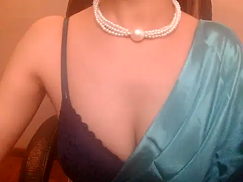 akankshapuri online show from November 2025 03:07:01 AM