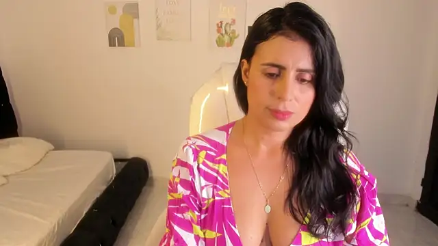 Snapshot of Lilu_ds chatting on November 2025 08:52:01 PM Lilu ds online show from November 2025 08:52:01 PM