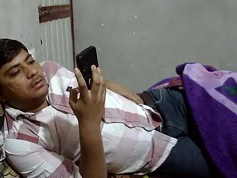 Ajmersingh335512 online show from April 2026 05:13:02 PM