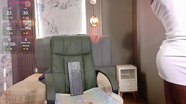 Snapshot of katia_green1 chatting on October 2025 12:04:02 PM katia green1 online show from October 2025 12:04:02 PM