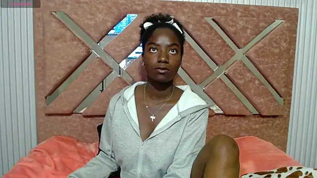 Snapshot of katia_green1 chatting on June 2026 03:48:01 AM katia green1 online show from June 2026 03:48:01 AM