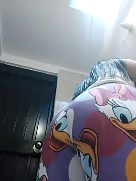 Snapshot of LunaJacobs chatting on October 2025 03:09:02 PM LunaJacobs online show from October 2025 03:09:02 PM