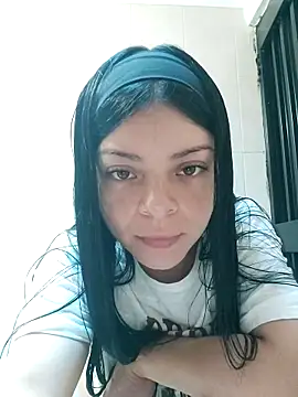 Snapshot of LunaJacobs chatting on October 2025 04:41:01 PM LunaJacobs online show from October 2025 04:41:01 PM