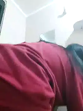 Snapshot of LunaJacobs chatting on November 2025 02:33:02 AM LunaJacobs online show from November 2025 02:33:02 AM