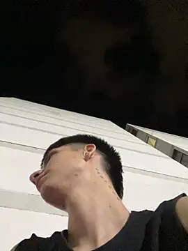 Snapshot of Luck__090 chatting on September 2025 04:34:02 AM Luck  090 online show from September 2025 04:34:02 AM