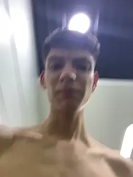 Snapshot of Luck__090 chatting on September 2025 02:35:02 AM Luck  090 online show from September 2025 02:35:02 AM