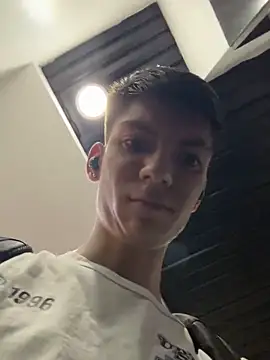 Snapshot of Luck__090 chatting on October 2025 01:14:02 AM Luck  090 online show from October 2025 01:14:02 AM