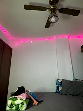 Snapshot of Luck__090 chatting on October 2025 02:01:02 AM Luck  090 online show from October 2025 02:01:02 AM