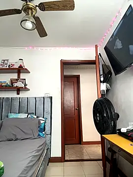 Snapshot of Luck__090 chatting on October 2025 07:37:01 PM Luck  090 online show from October 2025 07:37:01 PM