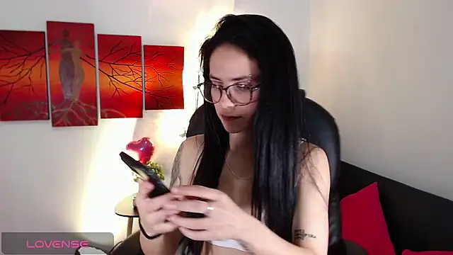 Ashley olivares online show from September 2025 12:58:02 AM