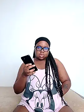 Gyminae online show from November 2025 07:10:02 AM