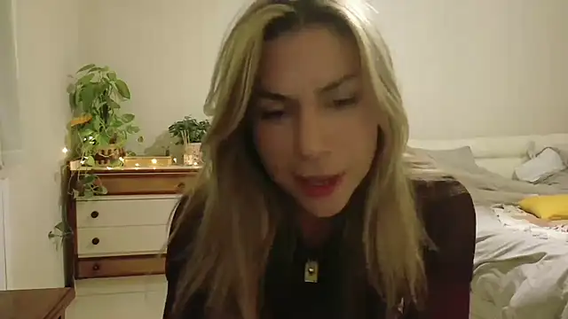 wonderalice31 online show from November 2025 08:19:01 PM