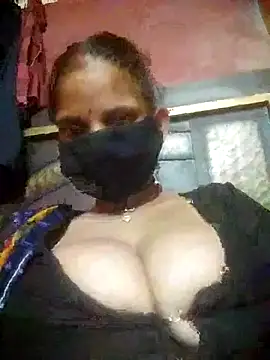 Snapshot of Sona_42i chatting on September 2025 04:29:02 PM Sona 42i online show from September 2025 04:29:02 PM